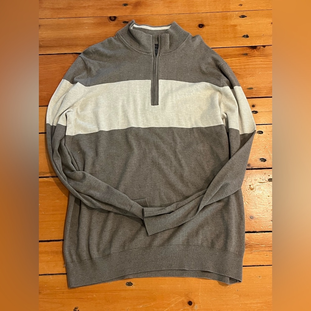 Men’s Banana Republic Sweater